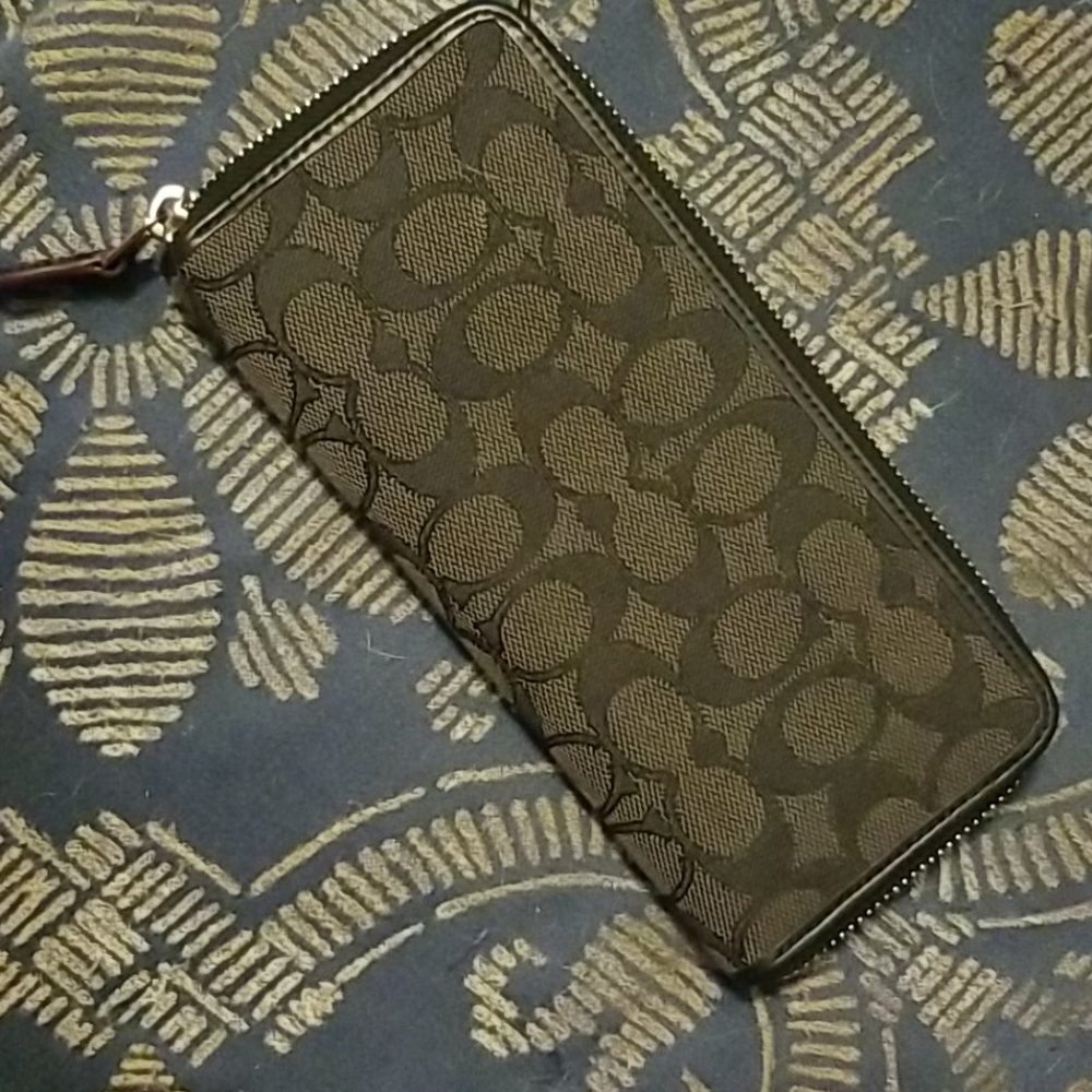 Coach wallet - Picture 2 of 4